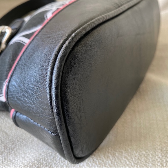 Tommy Hilfiger Mini Bag - Picture 5 of 8